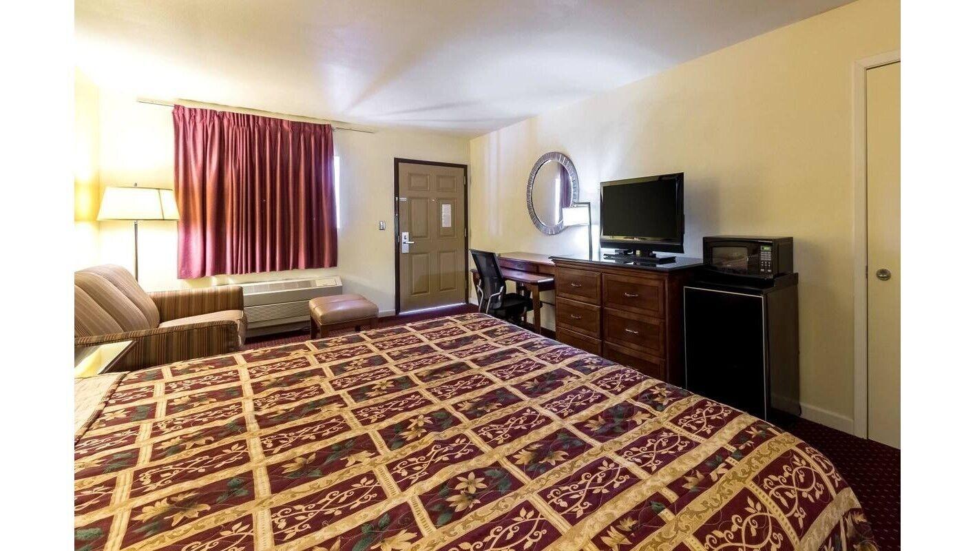 Hillview Inn At Six Flags Fiesta 圣安东尼奥 外观 照片